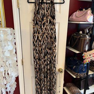 CALVIN KLEIN ONE PIECE SLEEVE LESS PANT SUIT SIZE10 ANIMAL PRINT
